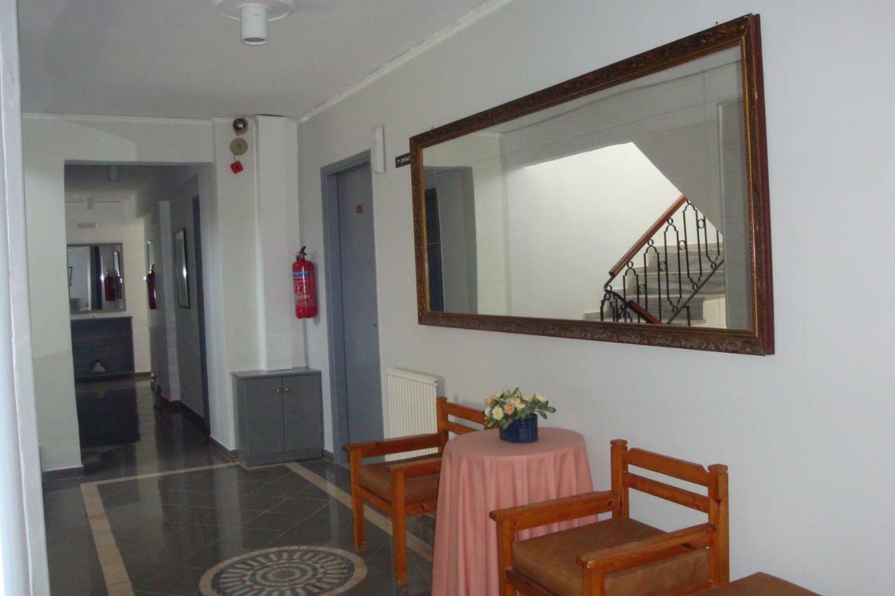 Karis Hotel コス・タウン エクステリア 写真