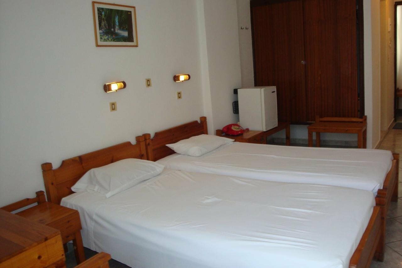Karis Hotel コス・タウン エクステリア 写真